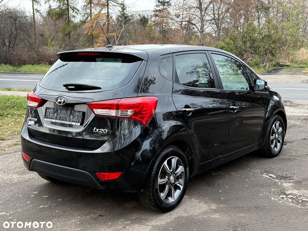 Hyundai ix20 - 5