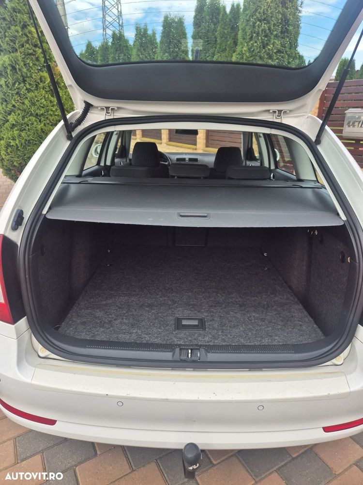 Skoda Octavia 2.0 TDI Drive - 11