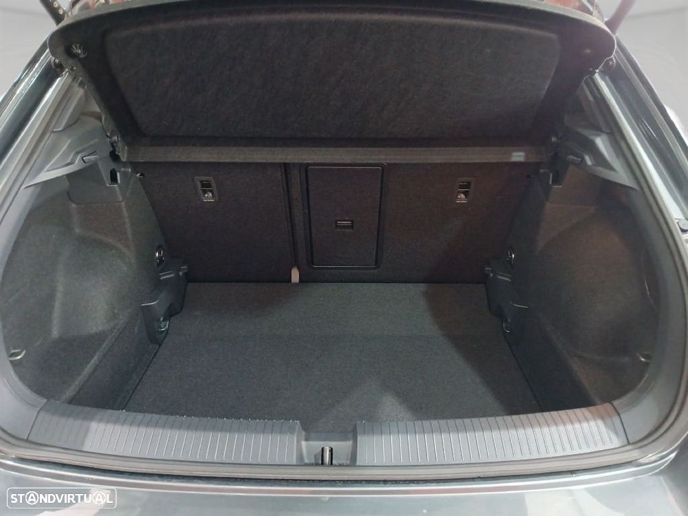 VW T-Roc - 31