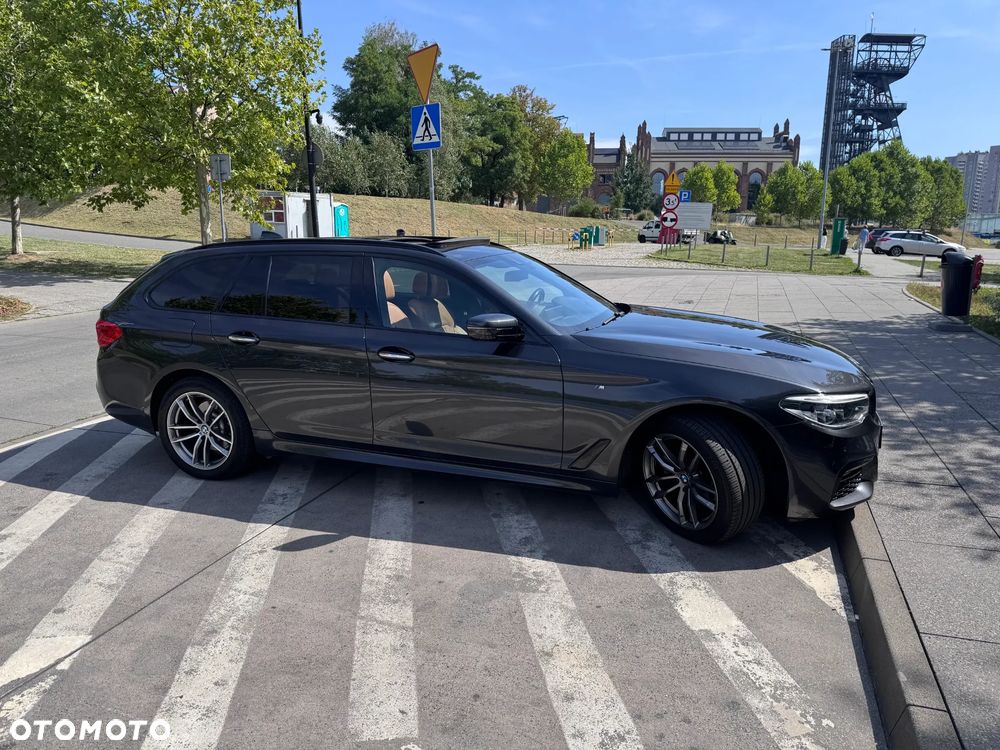 BMW Seria 5 520d M Sport Edition - 4