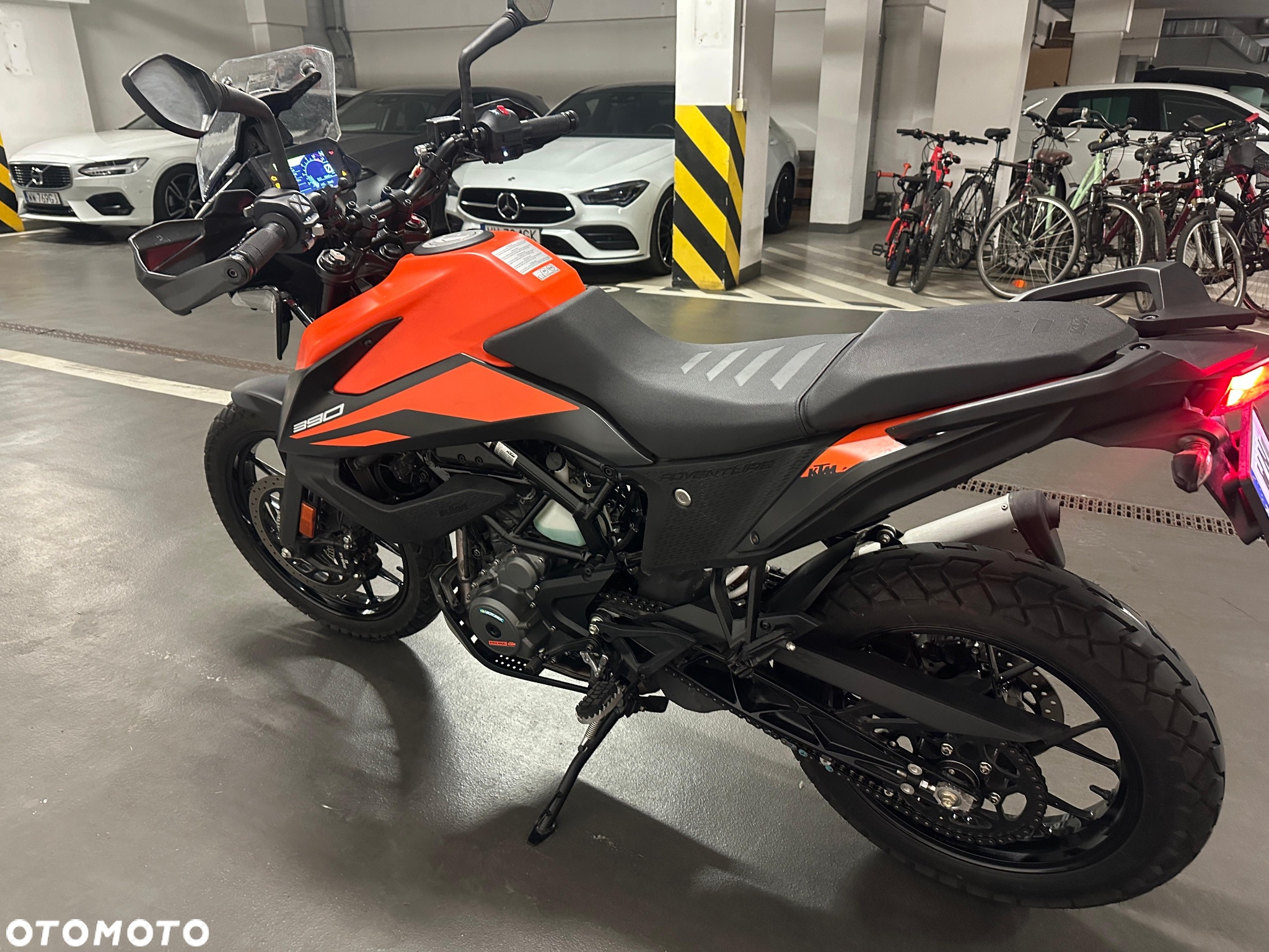 KTM Adventure - 16