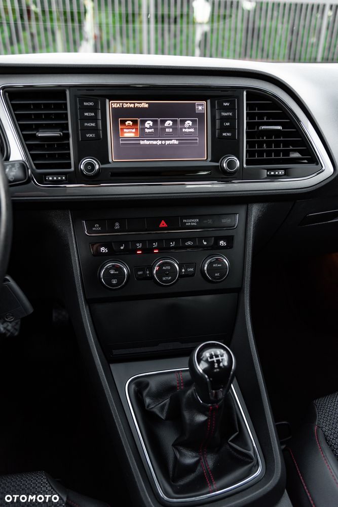 Seat Leon SC 2.0 TDI FR S&S - 38