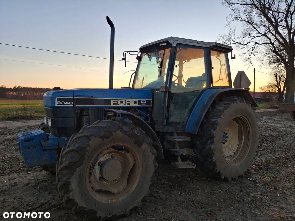 Ford 8340 - 2