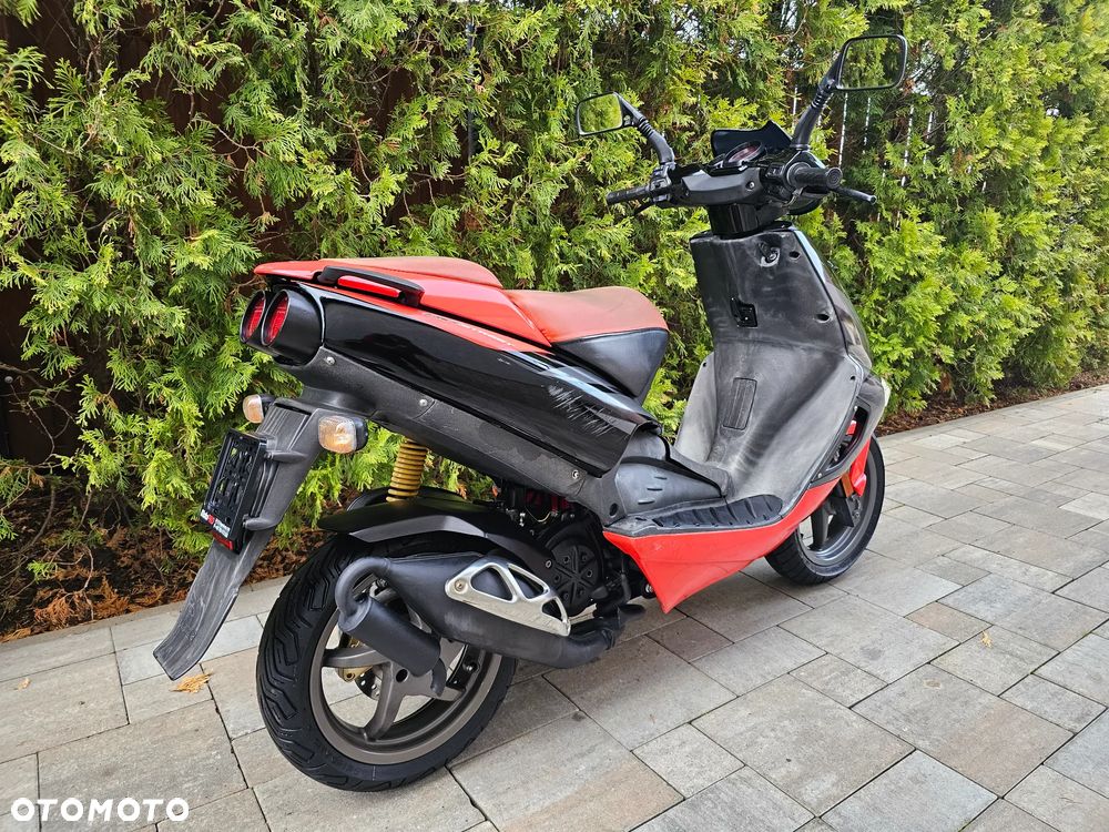 Aprilia SR - 6
