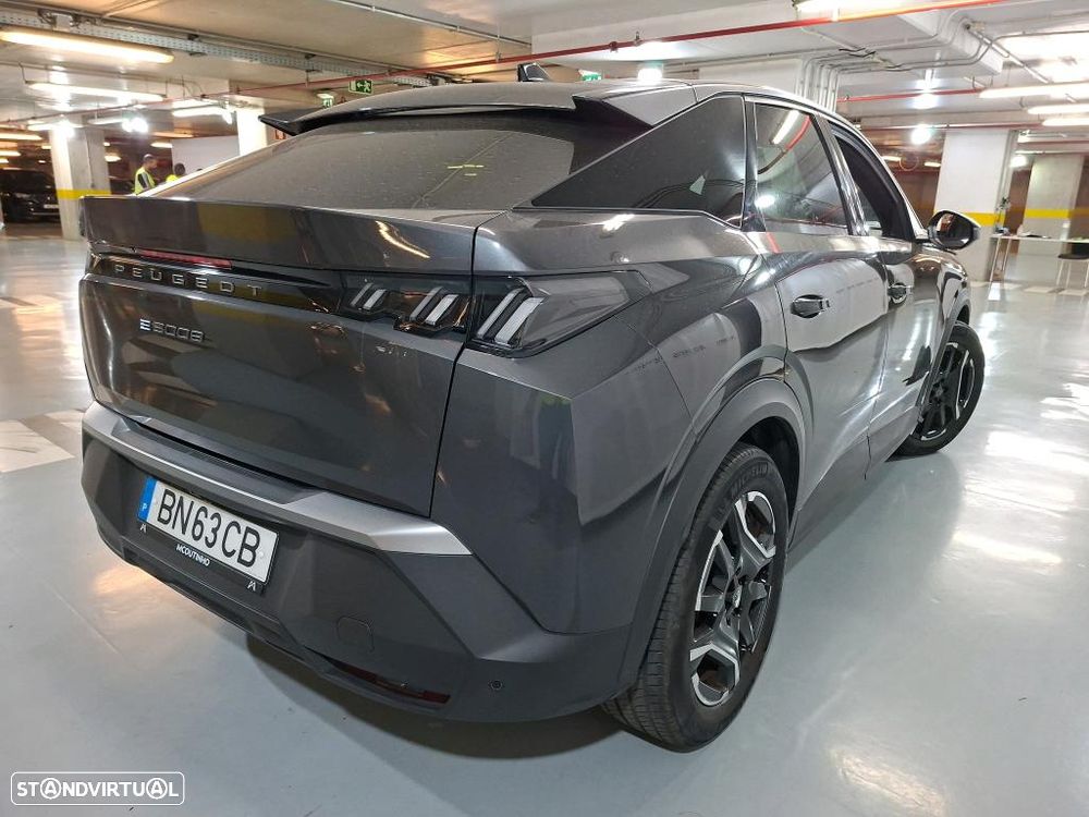 Peugeot E-3008 73 kWh Allure - 4