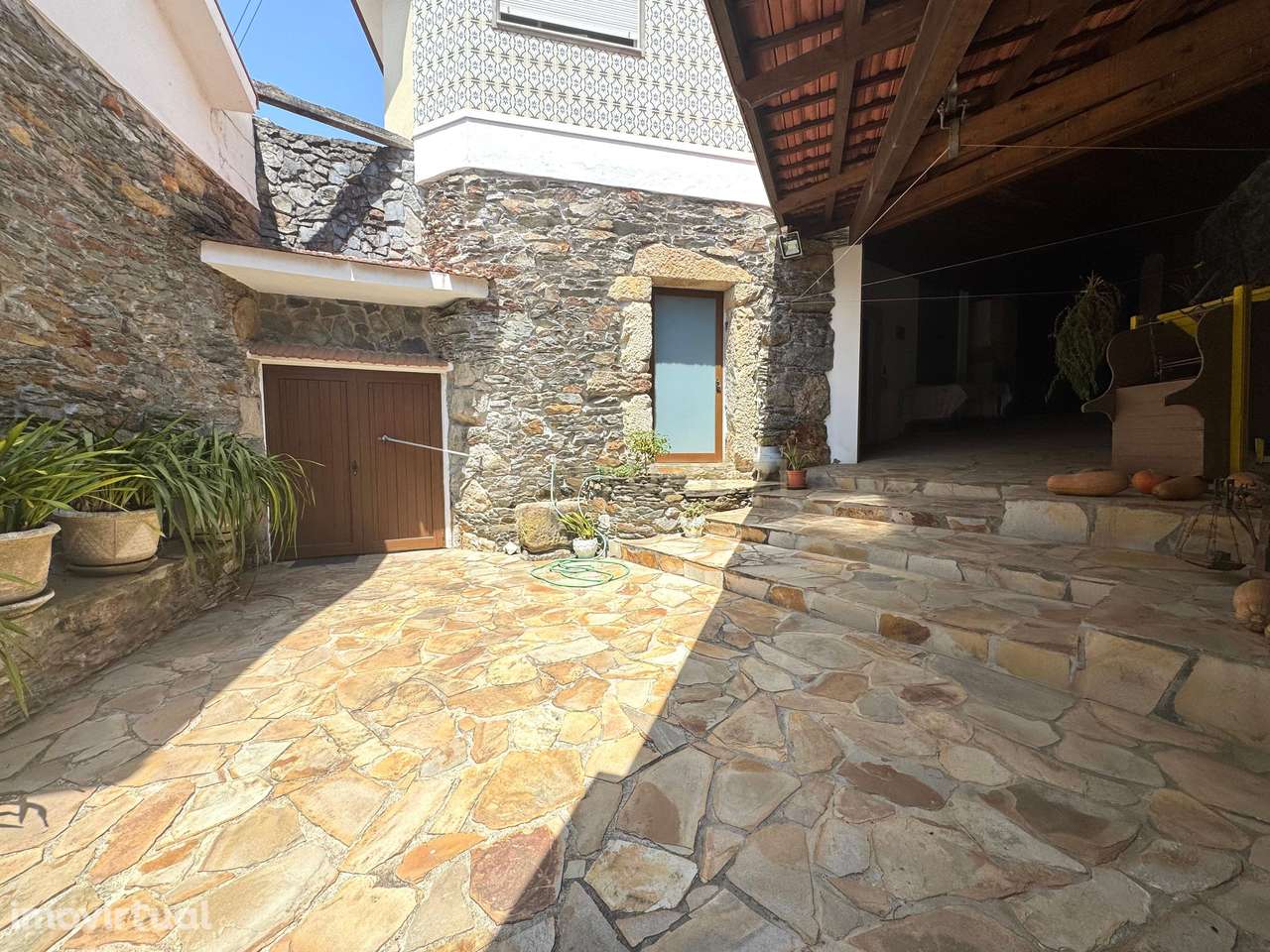 Sumptuosa e ancestral quinta com moradia renovada para habitação parti - Grande imagem: 3/60