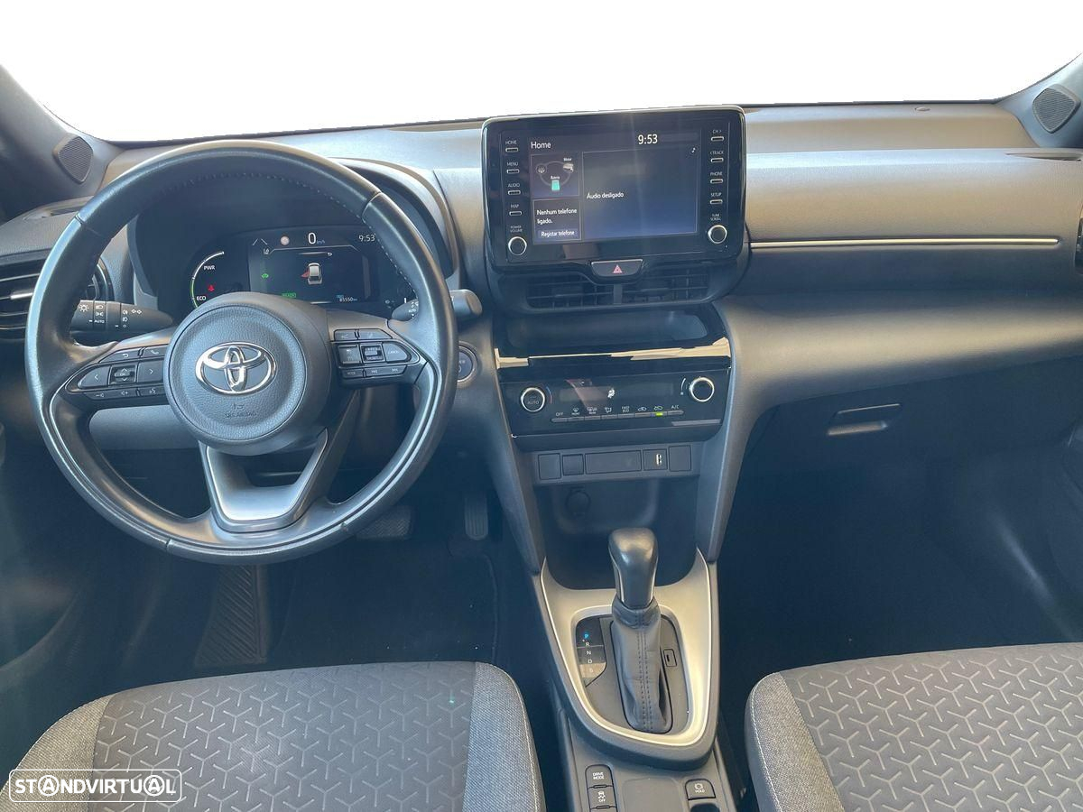 Toyota Yaris Cross - 8