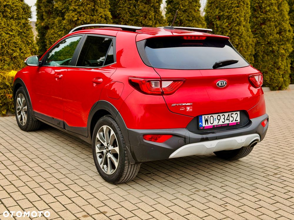 Kia Stonic - 16