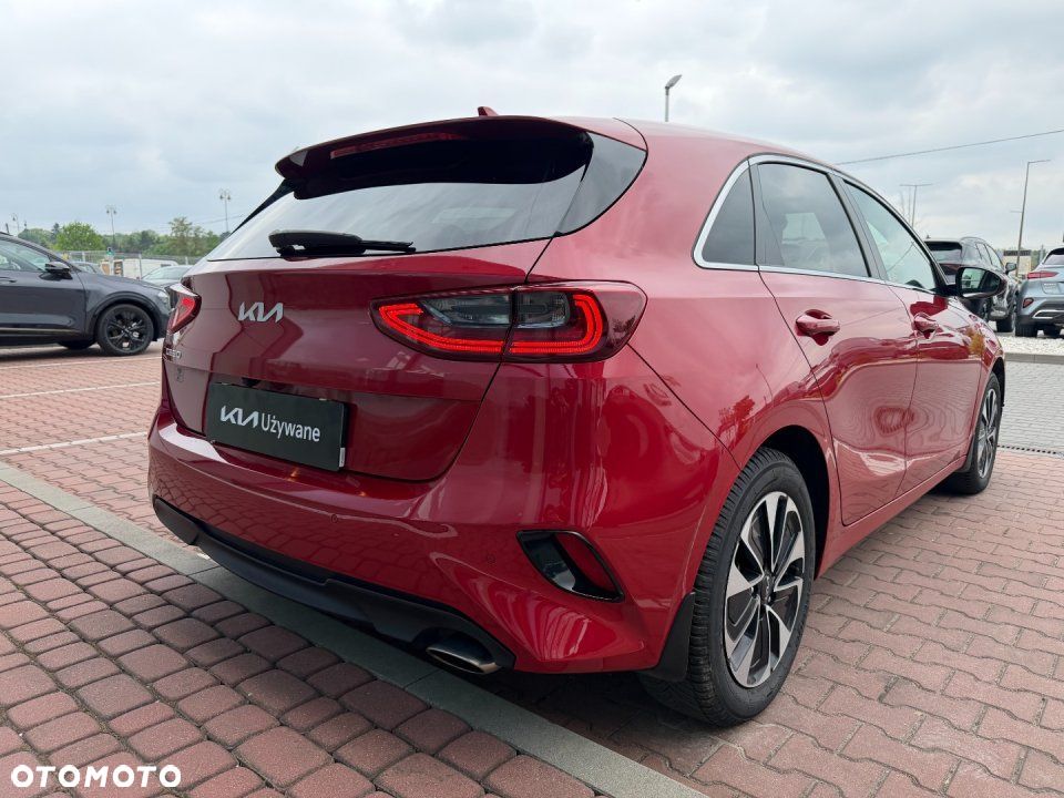 Kia Ceed - 5