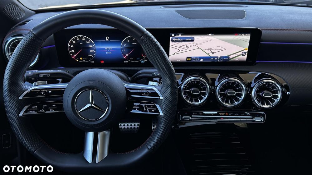 Mercedes-Benz CLA - 16