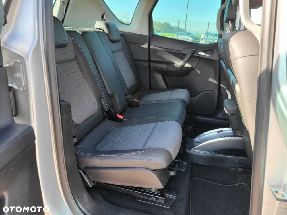 Opel Meriva 1.7 CDTI Cosmo - 16