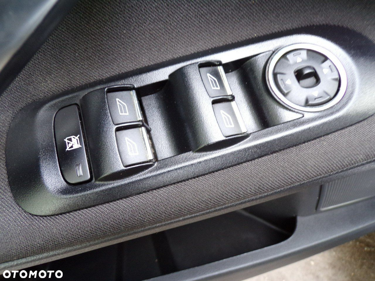 Ford Mondeo - 18