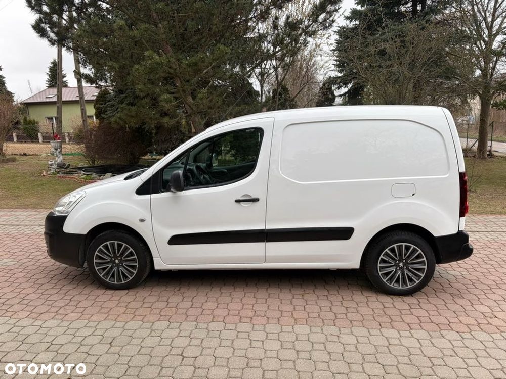 Peugeot Partner Berlingo - 13