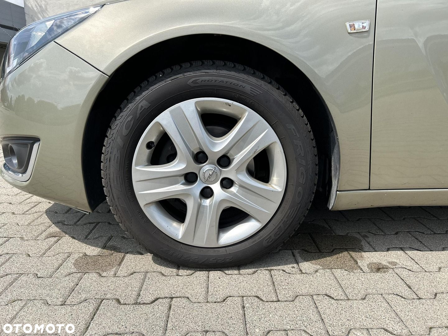 Opel Insignia 2.0 CDTI Edition - 9