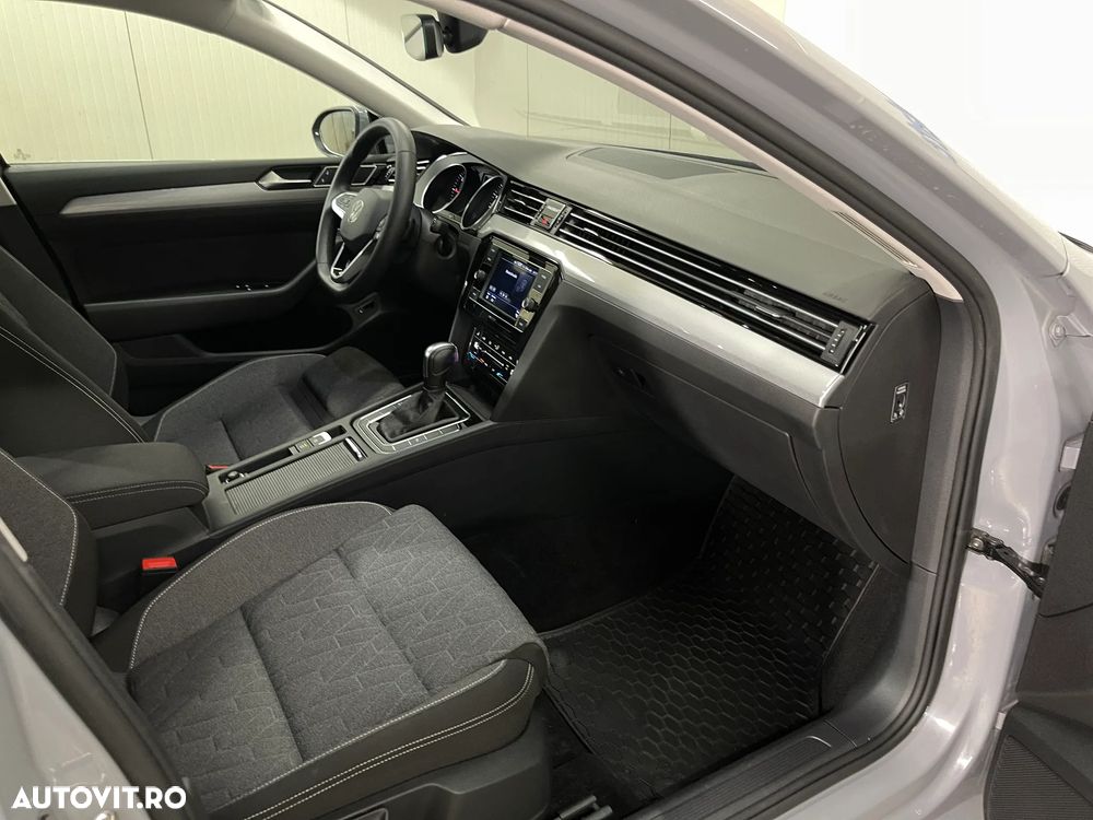 Volkswagen Passat 2.0 TDI DSG Comfortline - 10