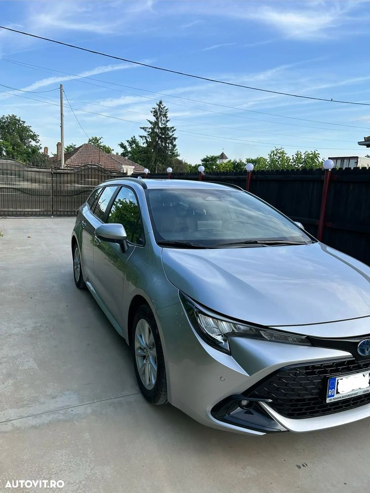Toyota Corolla - 2