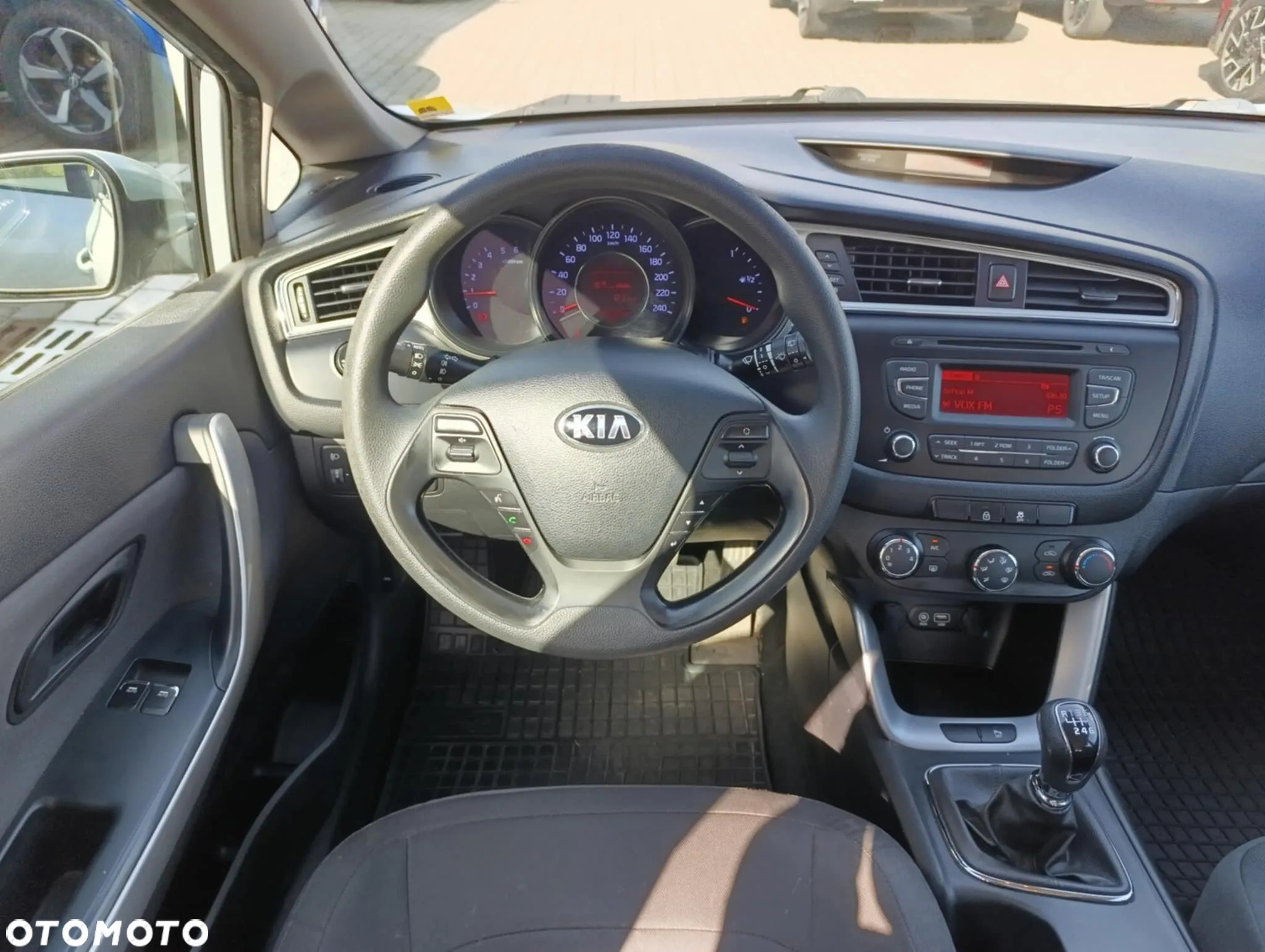 Kia Ceed Cee'd 1.4 CRDi S - 17