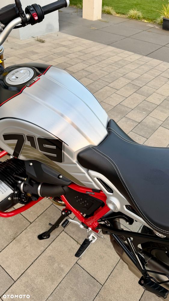BMW R - 16