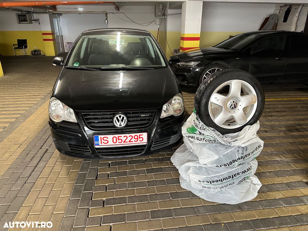 Volkswagen Polo 1.4 TDI Blue Motion Technology Lounge - 2