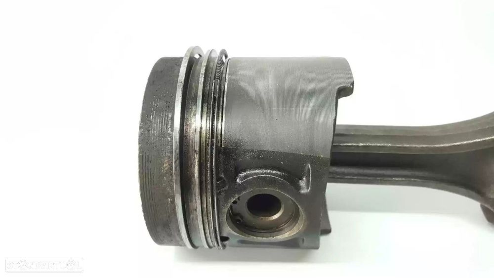 BIELA NISSAN TERRANO II 1996 -TD27T - 2