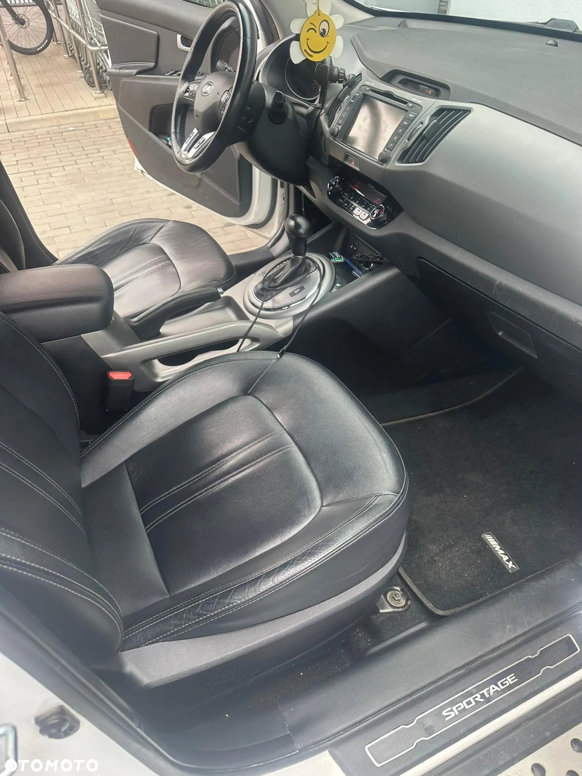Kia Sportage 2.0 CRDI XL AWD - 11