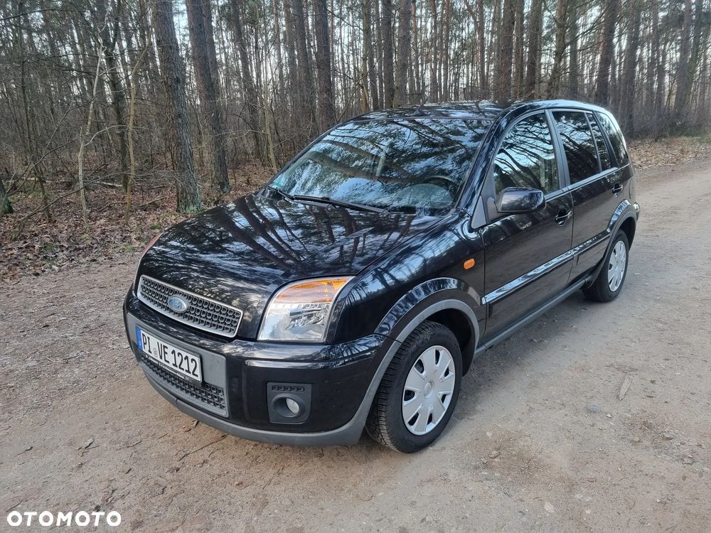 Ford Fusion 1.6 + - 1