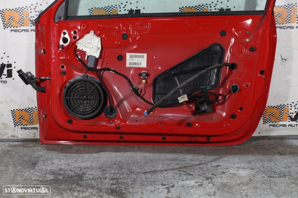 Porta Direita Audi A1 8X de 3 Portas - 6