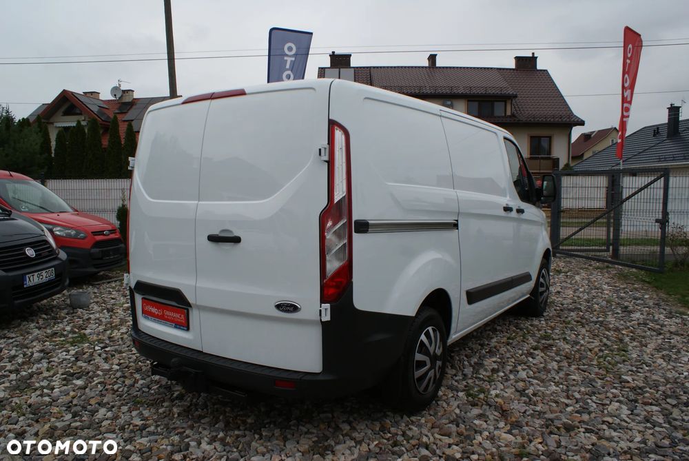 Ford Transit Custom - 14