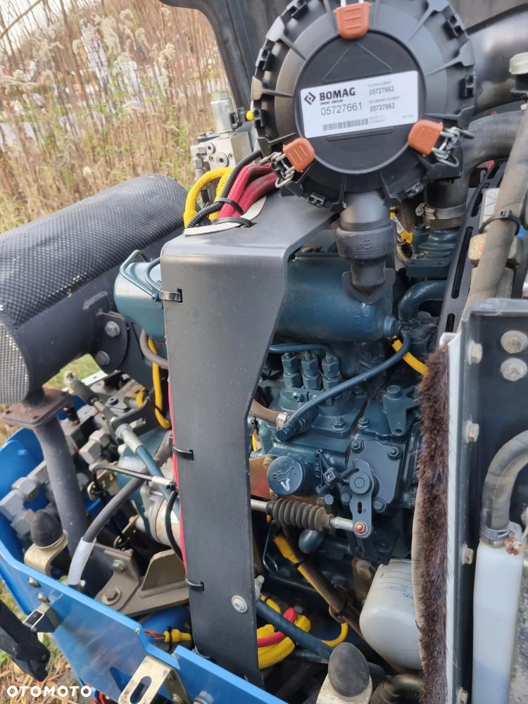 Bomag BW100 AD-5 Walec Drogowy 3,3 tony Silnik Kubota Jak Nowy 657 MTG z Urzędu Gminy z Norwegii! 2017rok Zero luzów i wycieków aktualne serwisy w DEKRA - 20