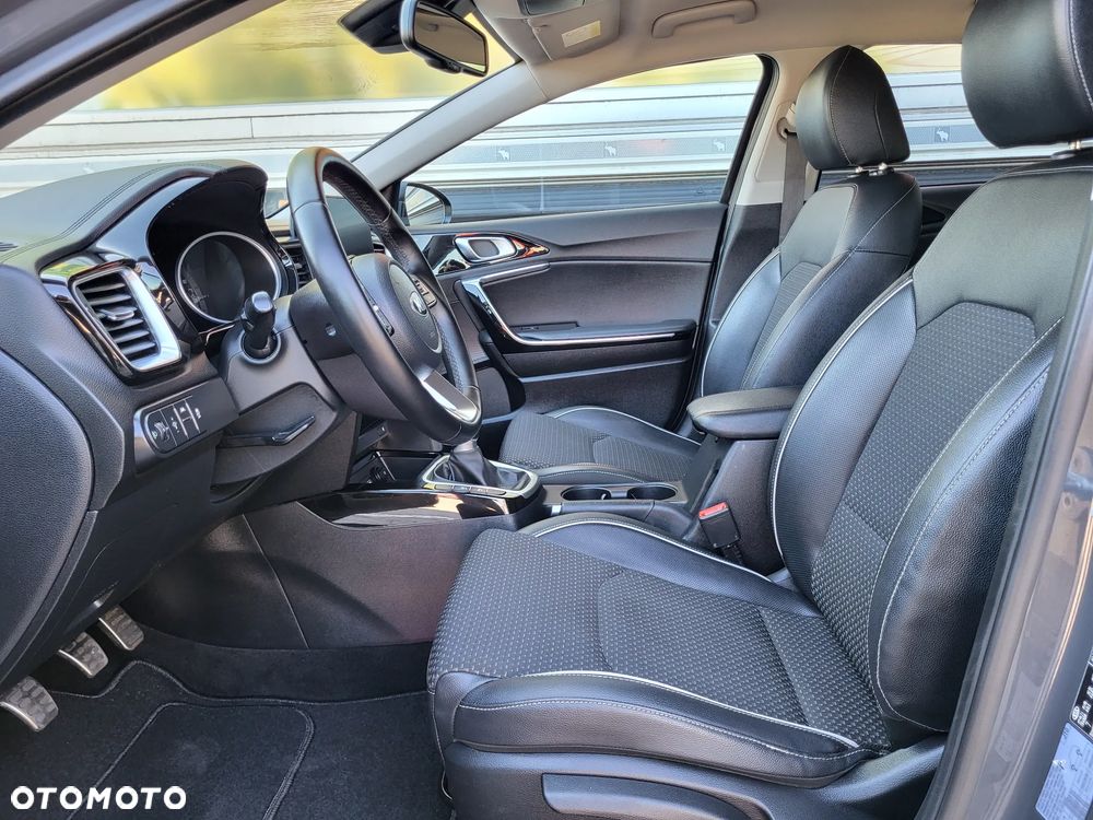 Kia Ceed 1.6 CRDi Edition 7 - 17