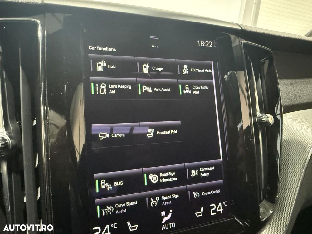 Volvo XC 60 T8 Twin Engine AWD Geartronic RDesign - 12