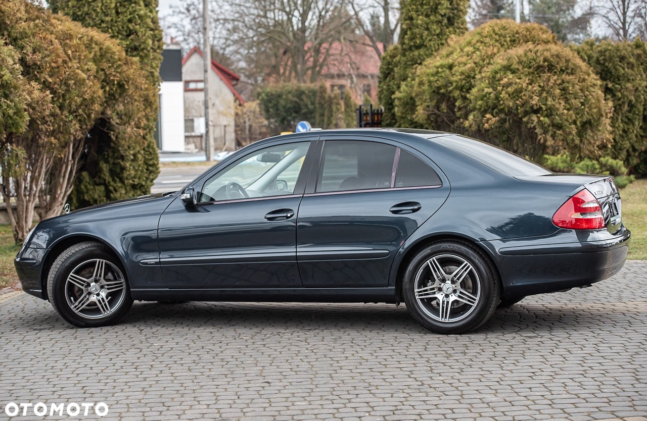 Mercedes-Benz Klasa E - 12