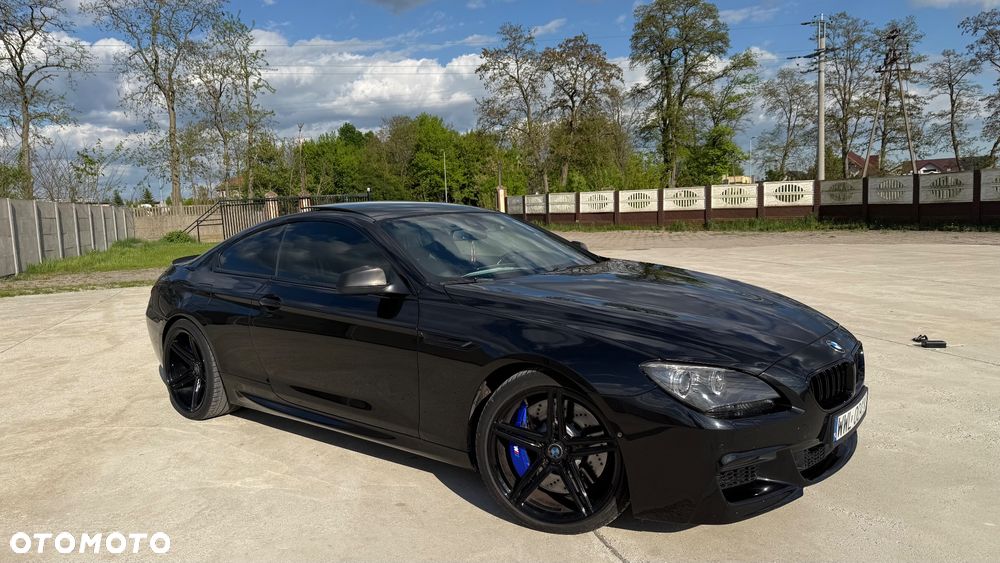 BMW Seria 6 650i - 12