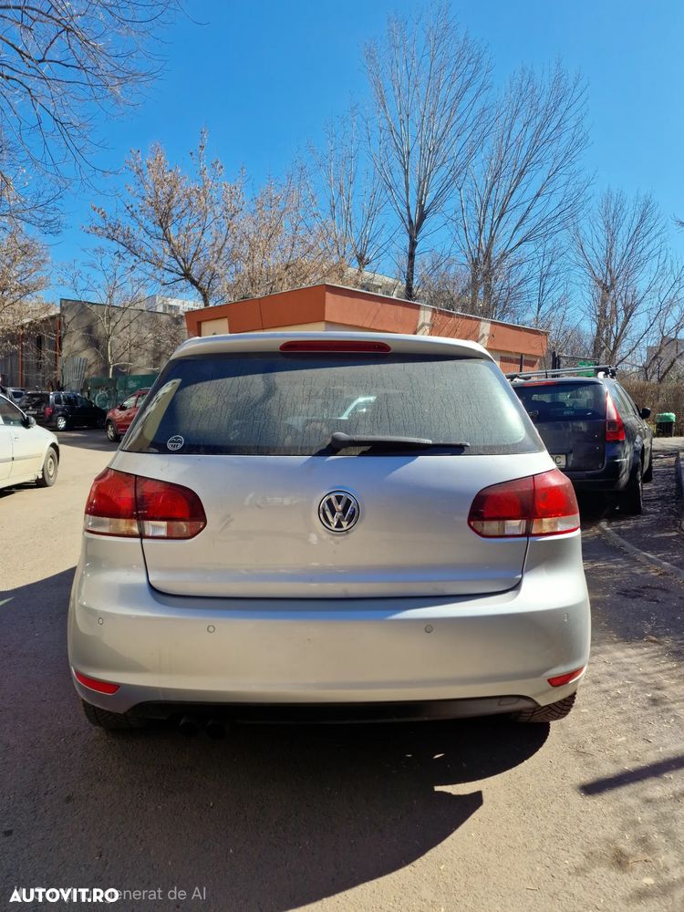 Volkswagen Golf 1.4 TSI Comfortline - 2