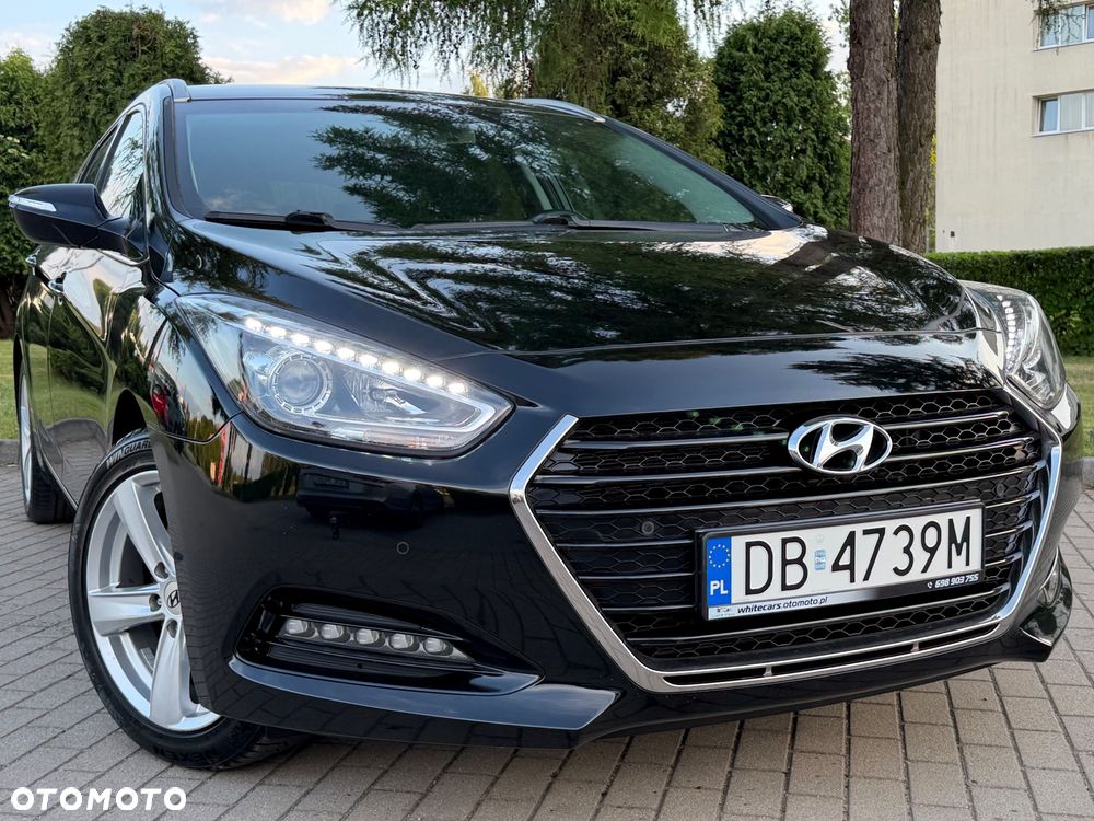Hyundai i40 Kombi 2.0 Automatik Premium - 22