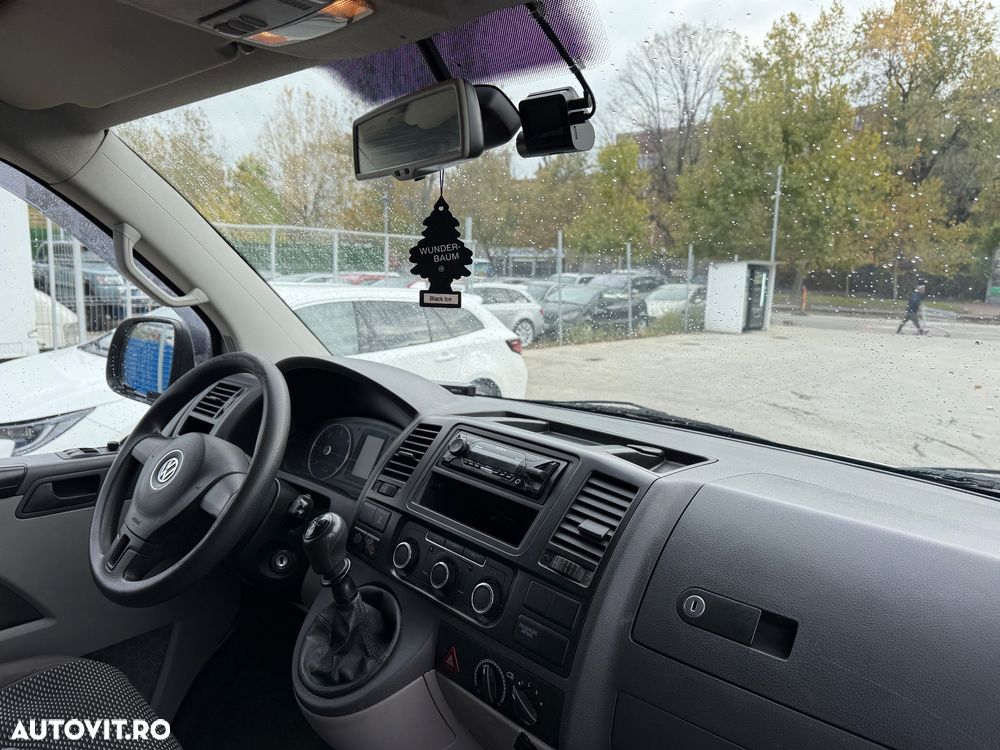 Volkswagen Kombi - 10