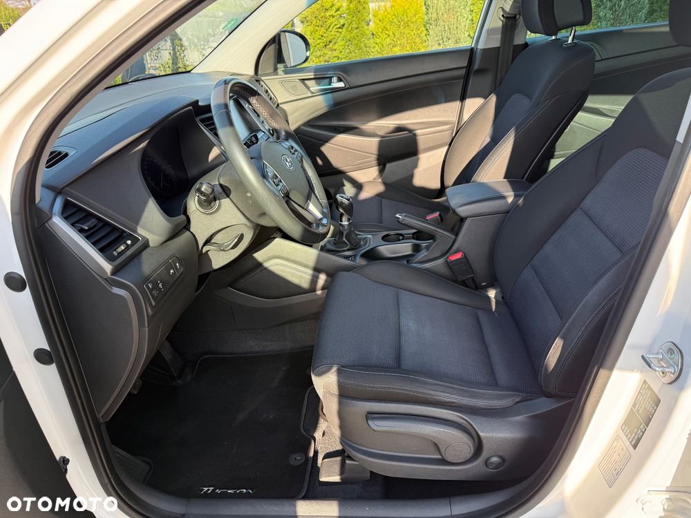 Hyundai Tucson 2.0 CRDI 2WD Style - 13