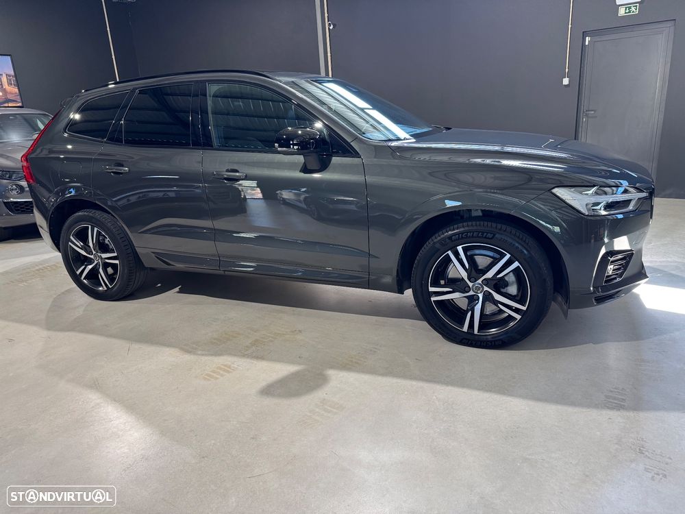 Volvo XC 60 2.0 T6 PHEV R-Design AWD - 10