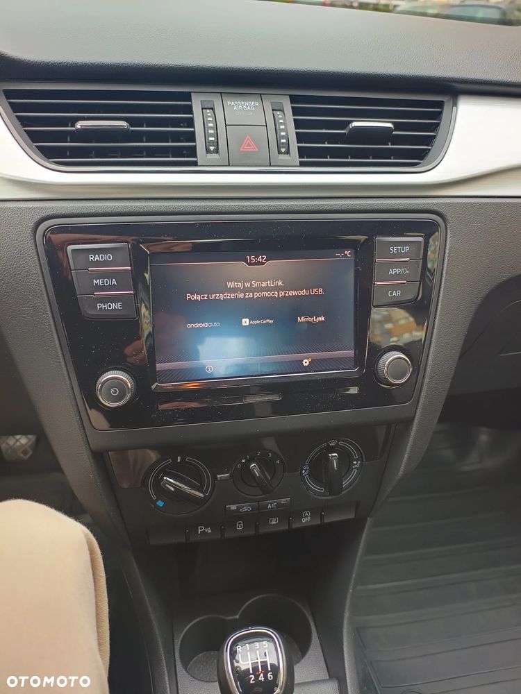 Skoda RAPID 1.0 TSI Ambition - 18