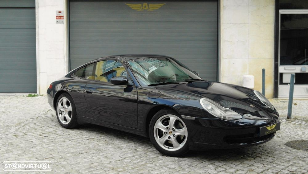 Porsche 911 (996) Carrera Coupé - 1