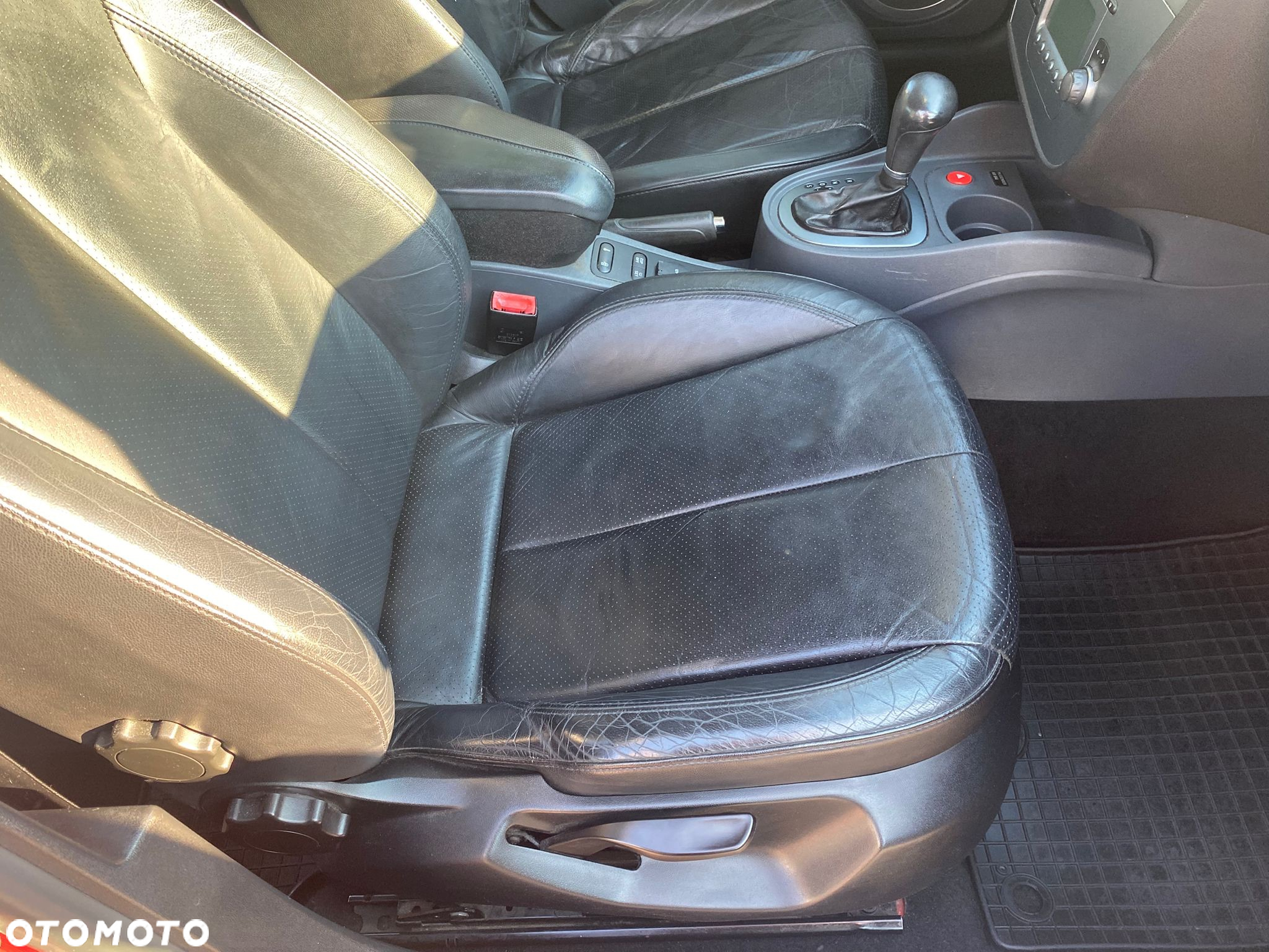 Seat Leon 2.0 TDI Stylance DSG - 6