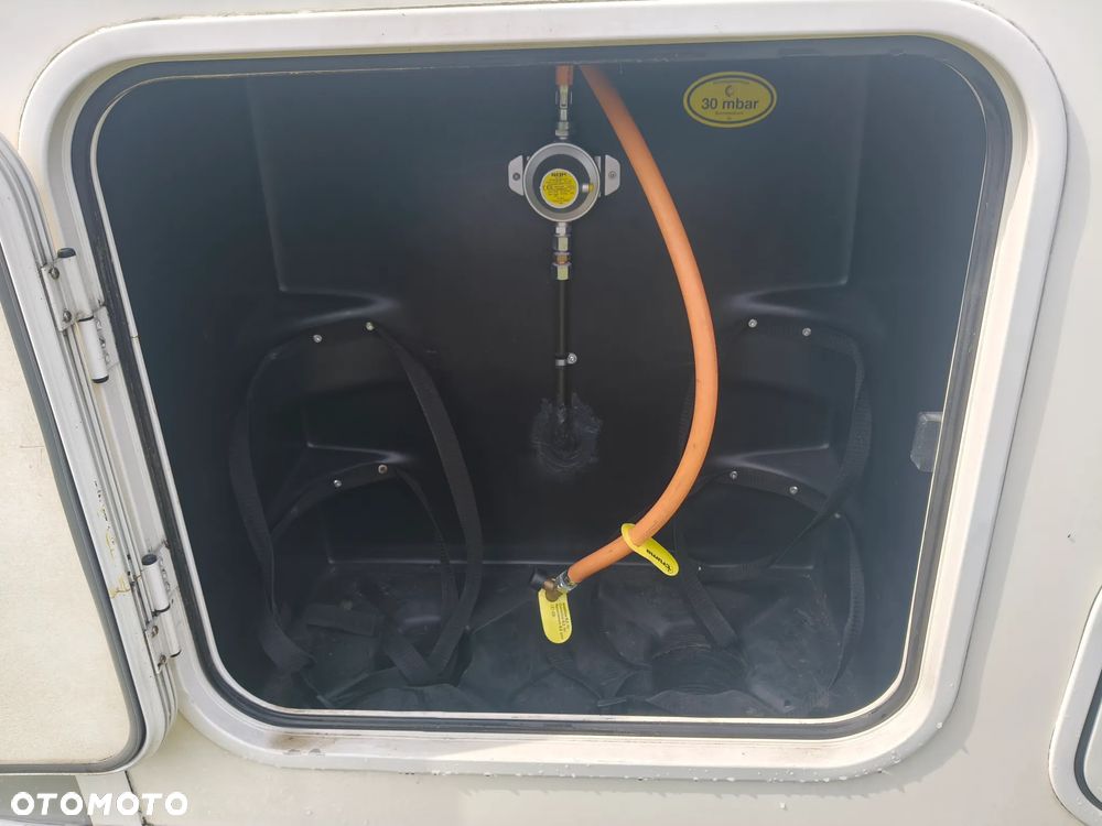 Eura Mobil TA690HB - 6