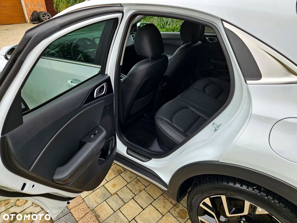 Kia XCeed 1.6 T-GDI L Business Line DCT - 19