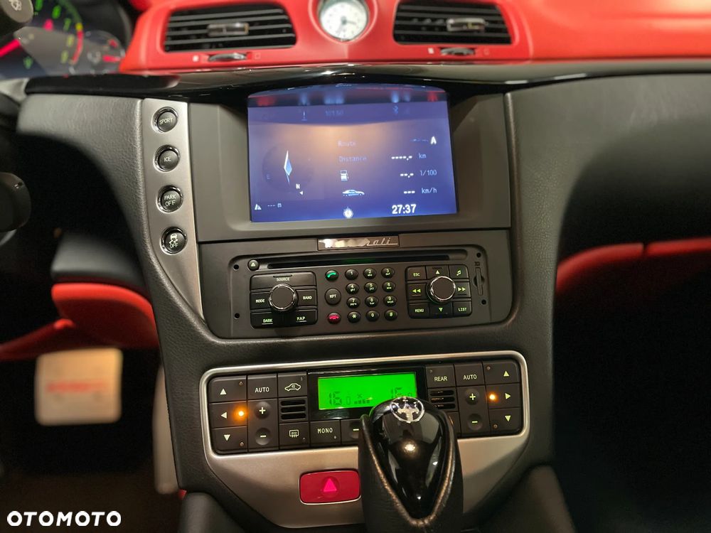 Maserati GranTurismo S Automat - 29