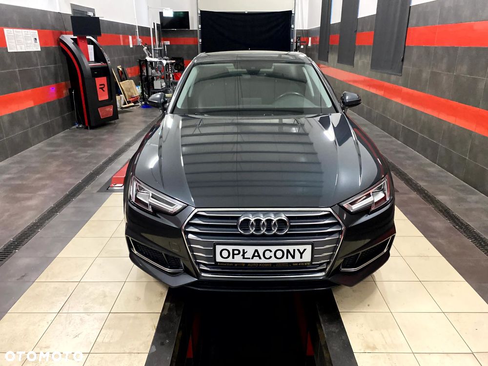 Audi A4 - 4
