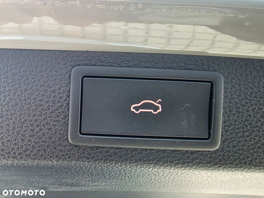 Skoda Karoq 1.5 TSI ACT Sportline DSG - 35