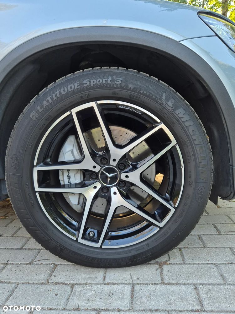 Mercedes-Benz GLC - 15