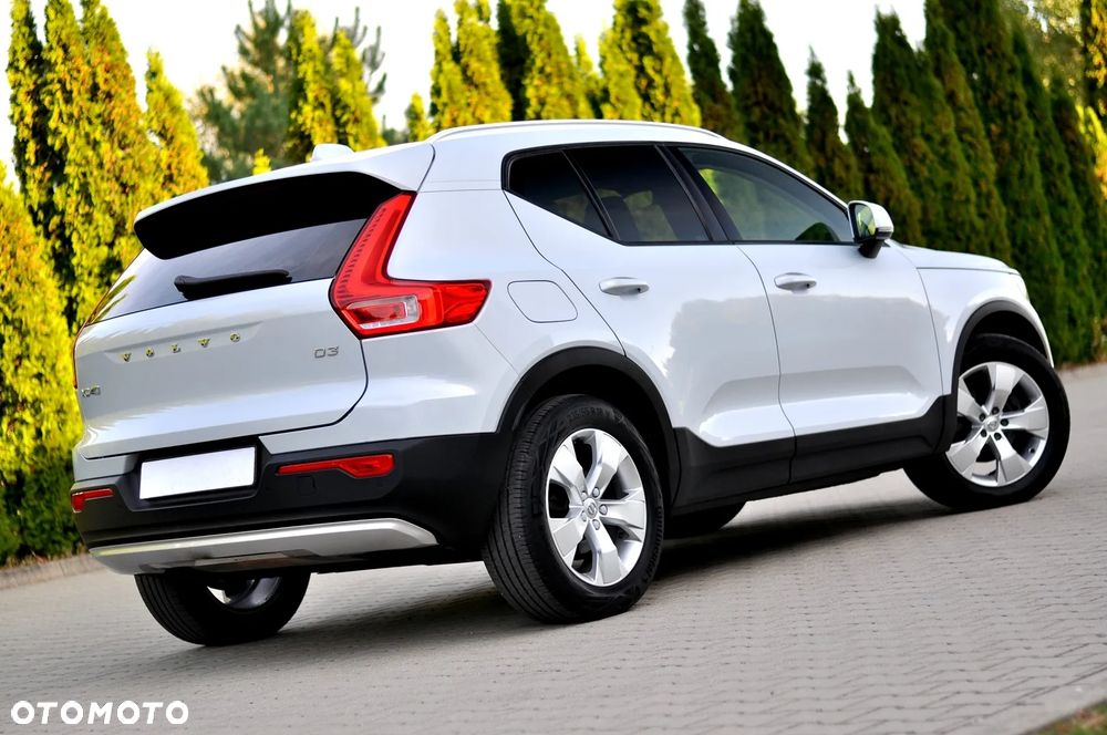 Volvo XC 40 D3 Momentum Pro - 17