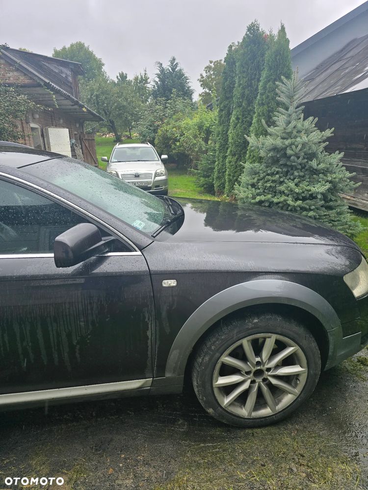 Audi A6 Allroad - 11