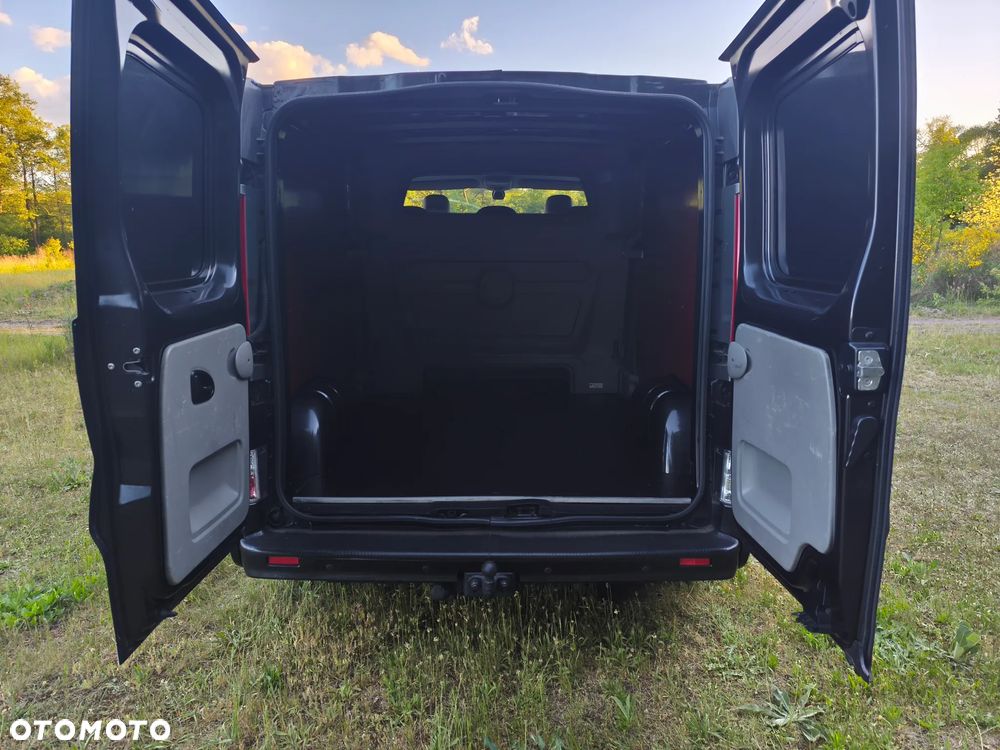 Opel VIVARO - 32